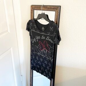 Disney Parks Minnie Mouse Say Yes To Bows short sleeve t-shirt